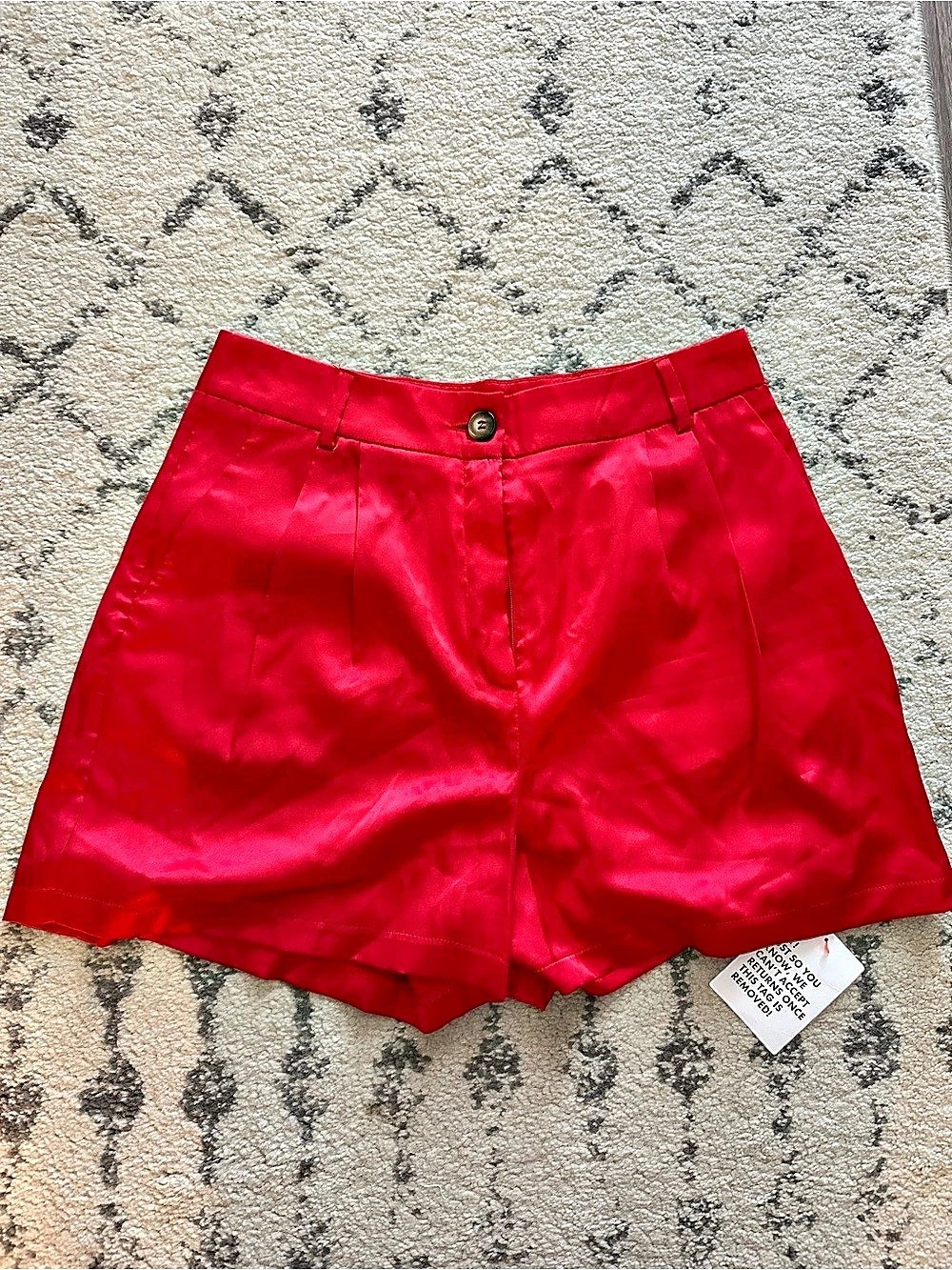 NEW ASOS DESIGN Red Satin Short High Waist Shorts. Size 6
